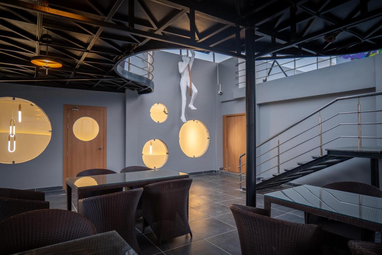 Clubway Grand A Boutique Hotel Jorhāt Exterior foto